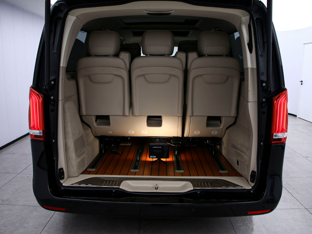 Mercedes-Benz V Class 2023 #15 Mercedes-Benz V Class 2023 immagine di auto #15