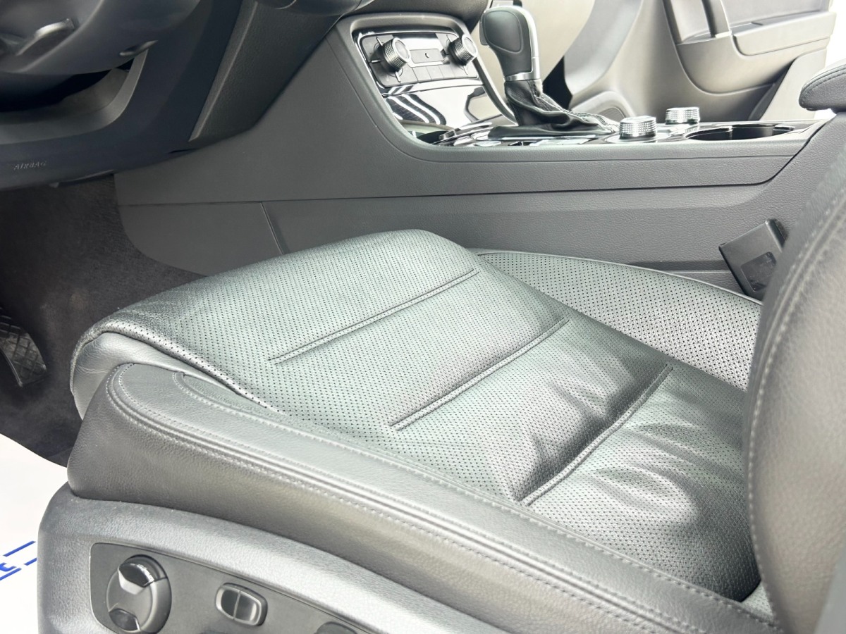 Volkswagen Touareg 2016 car image #15