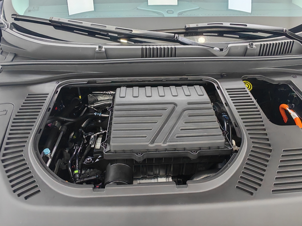 Jetour X90 C-DM 2025 immagine di auto #15