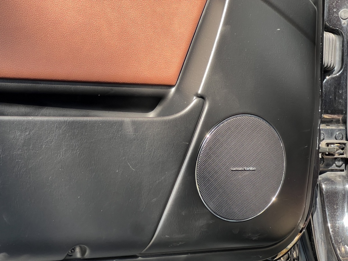 Mercedes-Benz G Class 2015 immagine di auto #15