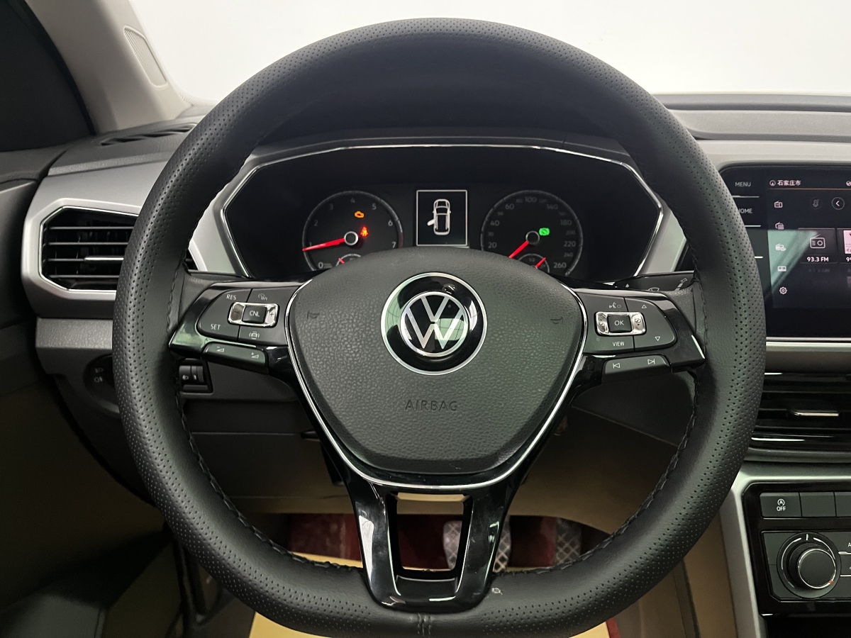 Volkswagen T-Cross 2021 #15 Volkswagen T-Cross 2021 car image #15