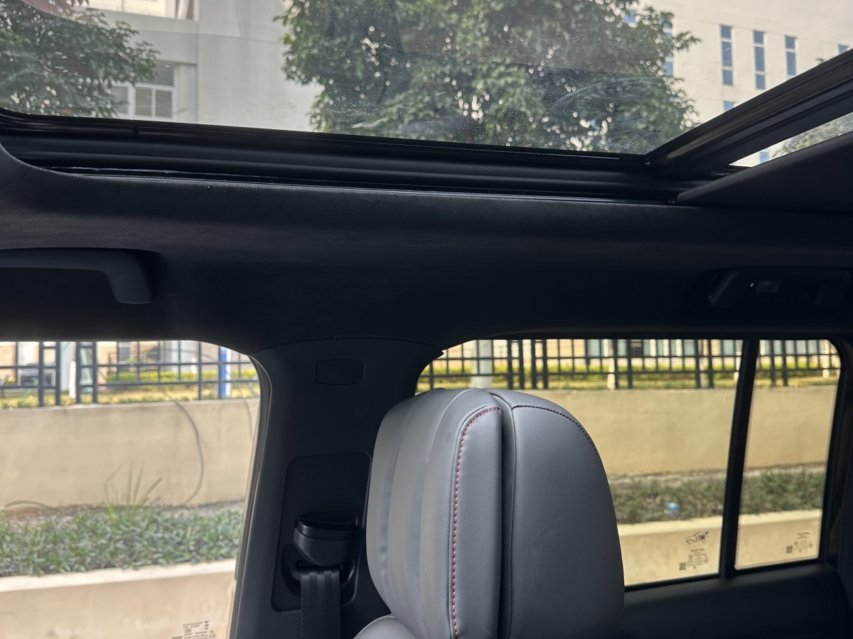 Jetour Traveller 2024 car image #15
