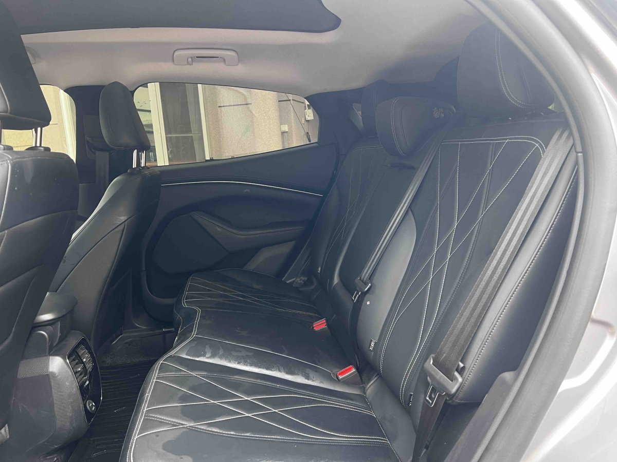 Ford 2022 car image #15