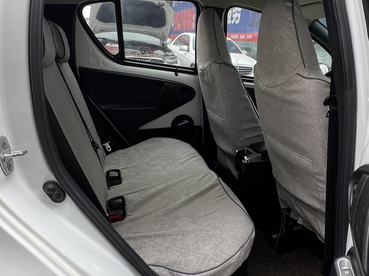 BYD F0 2018 car image #15