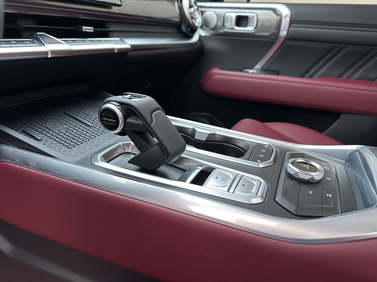 Tank 400 New Energy 2025 car image #15