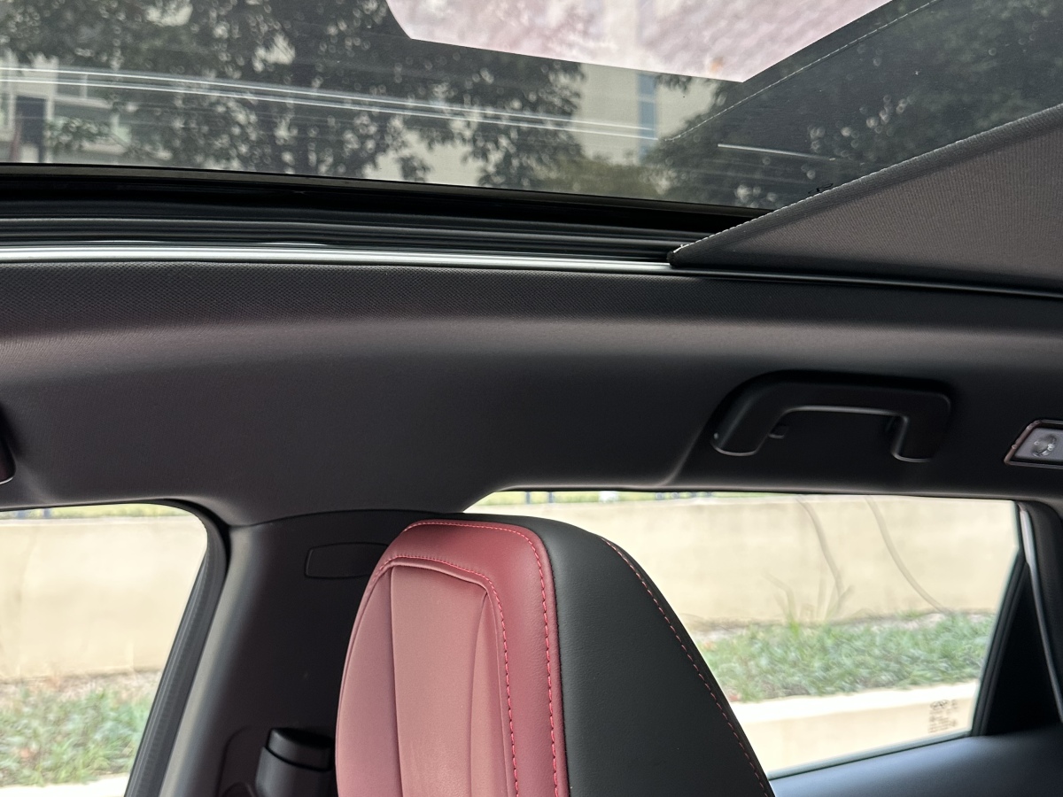 Jetour X70 PLUS 2022 car image #15