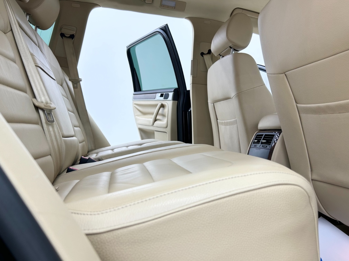 Volkswagen Touareg 2008 car image #15