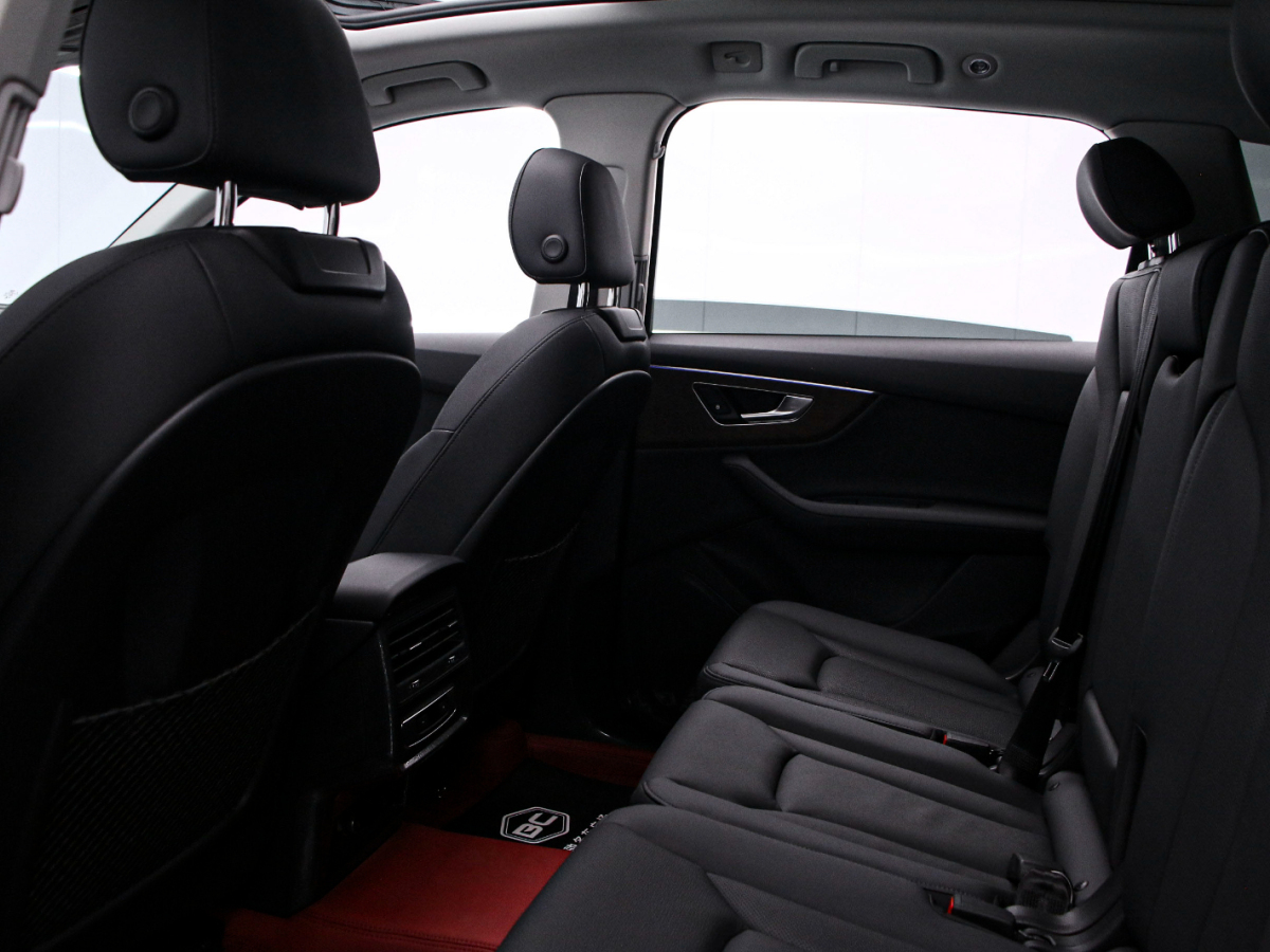 Audi Q7 2023 #15 Audi Q7 2023 car image #15