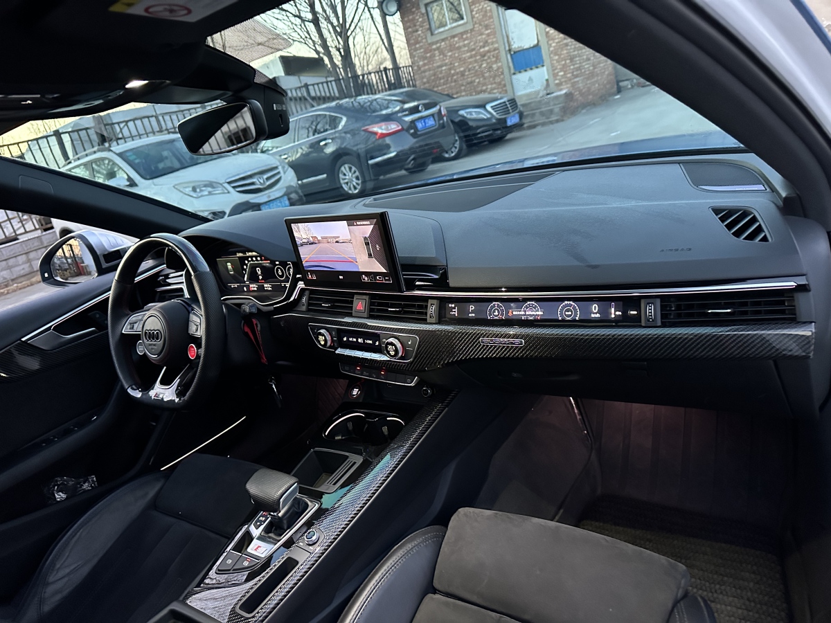 Audi A4L 2022 car image #15