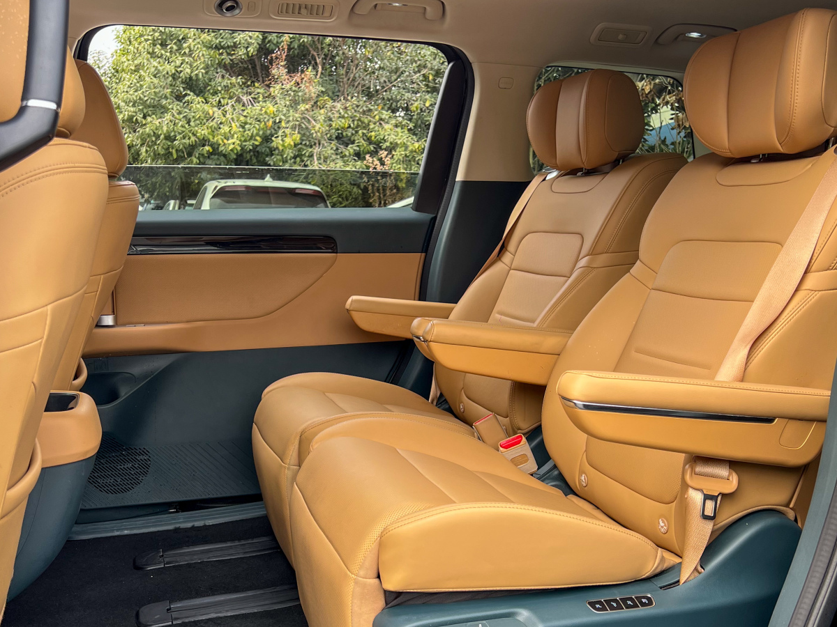 GAC Trumpchi E8 New Energy 2023 car image #15