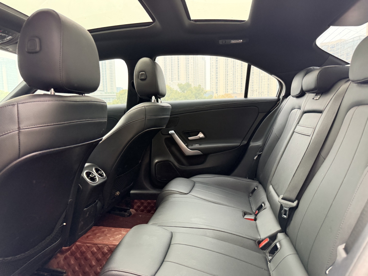 Mercedes-Benz A Class 2019 car image #15