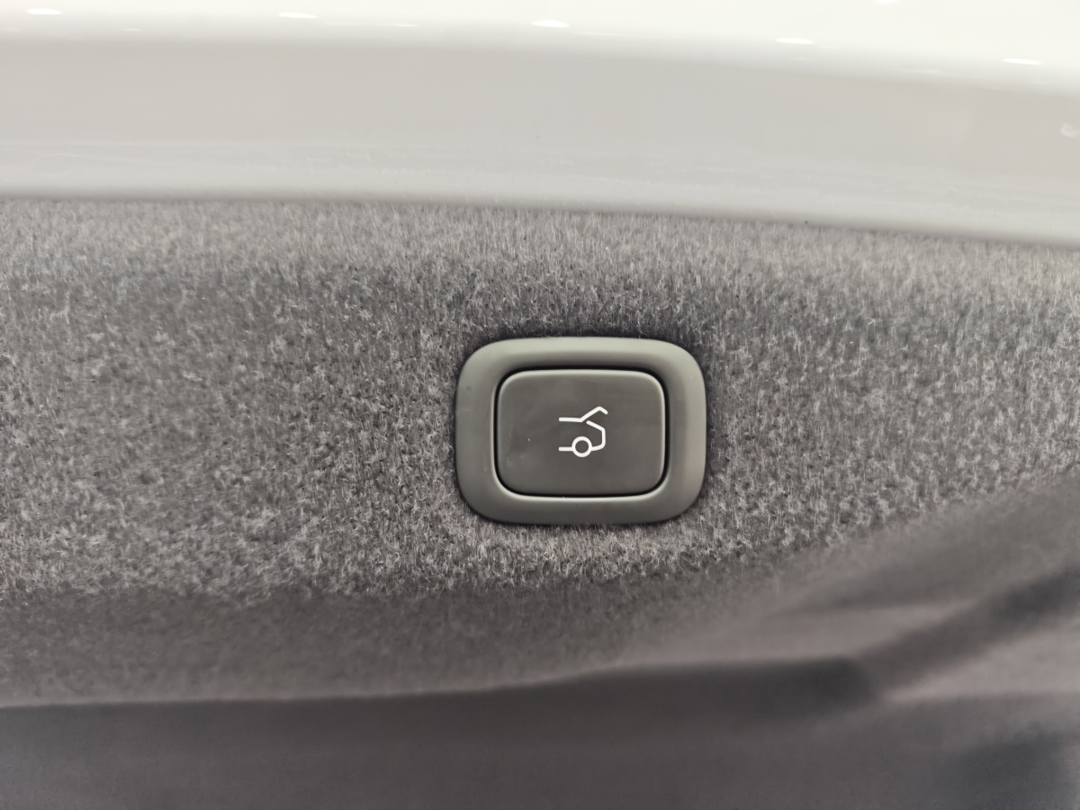 NIO ET7 2022 immagine di auto #15