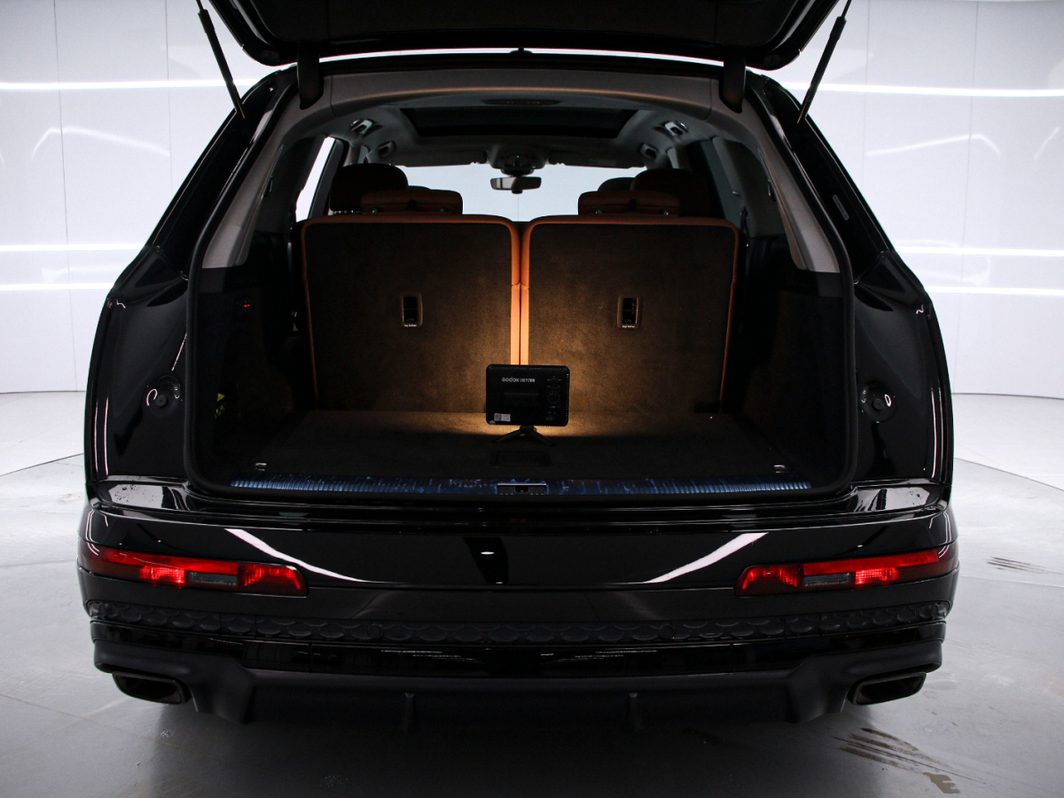 Audi Q7 2025 #15 Audi Q7 2025 car image #15