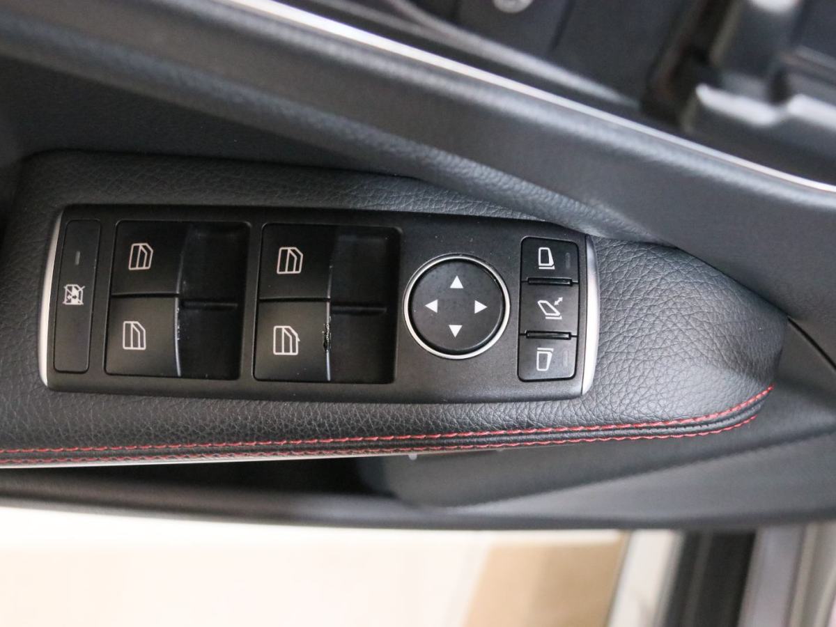 Mercedes-Benz GLA AMG 2016 car image #15