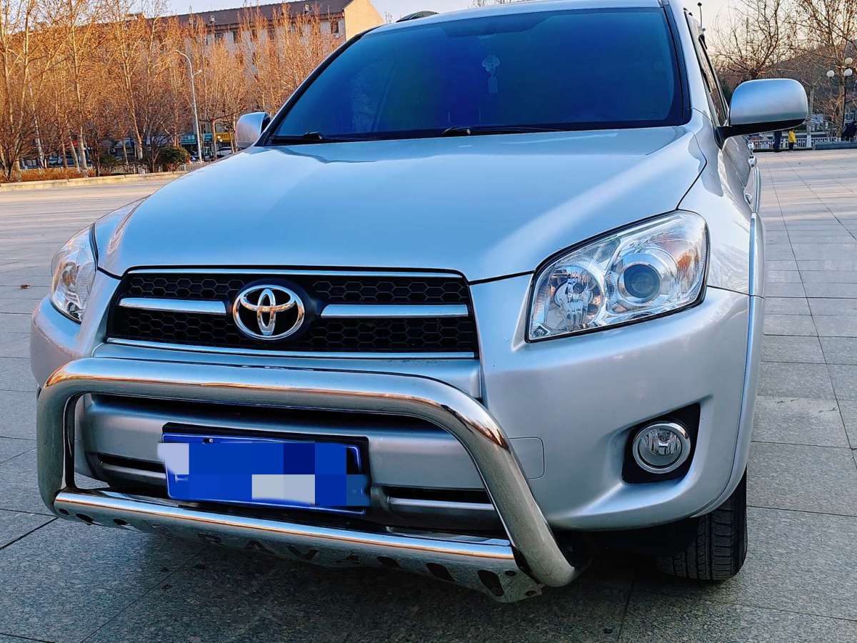 Toyota RAV4 2009 car image #15