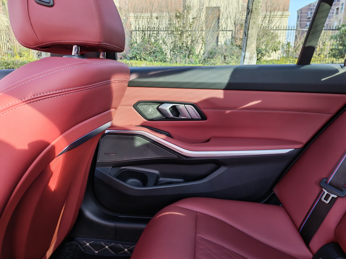 BMW i3 2023 immagine di auto #15