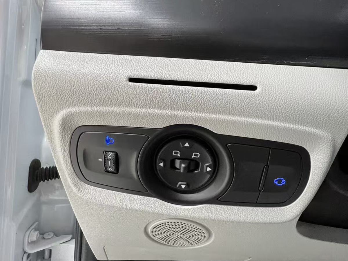 Chery Tiggo 3x 2023 car image #15