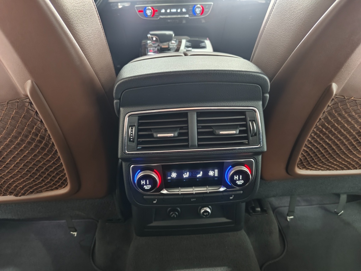 Audi Q7 2018 #15 Audi Q7 2018 car image #15