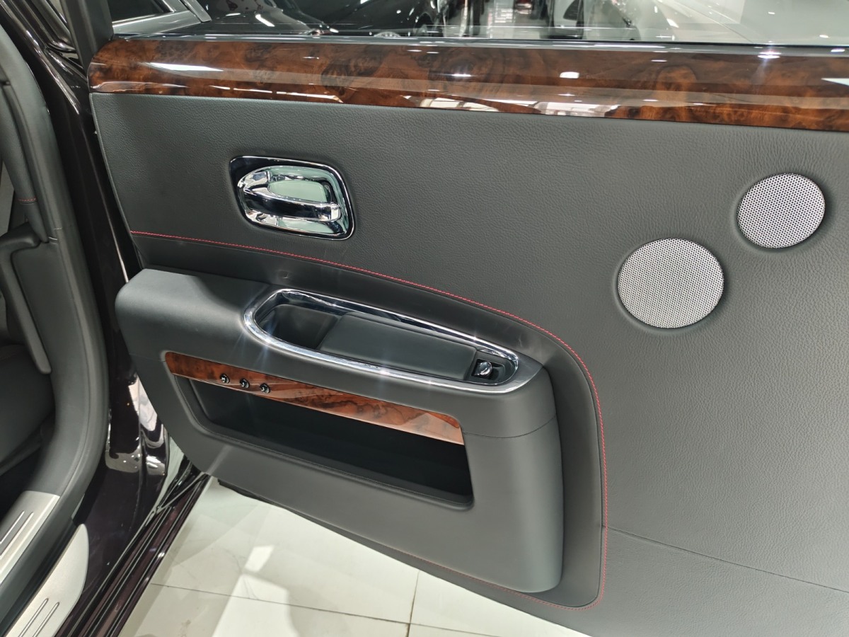 劳斯莱斯 古思特 2017 #15 劳斯莱斯 古思特 2017 汽车图片 #15