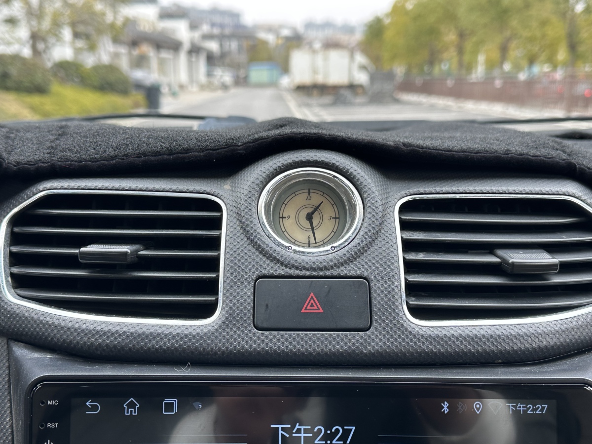 五菱汽车 五菱宏光 2014 汽车图片 #15