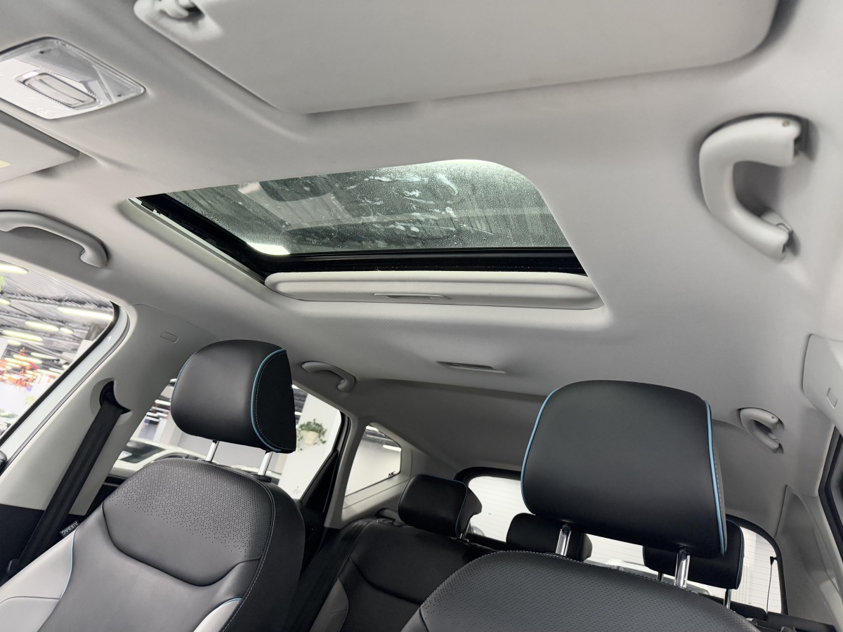 Ford VS5 2022 car image #15