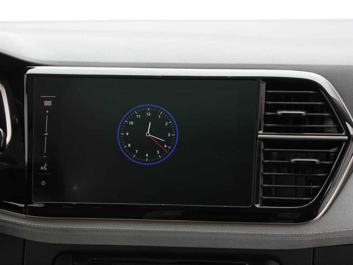 Ford VS5 2022 car image #15