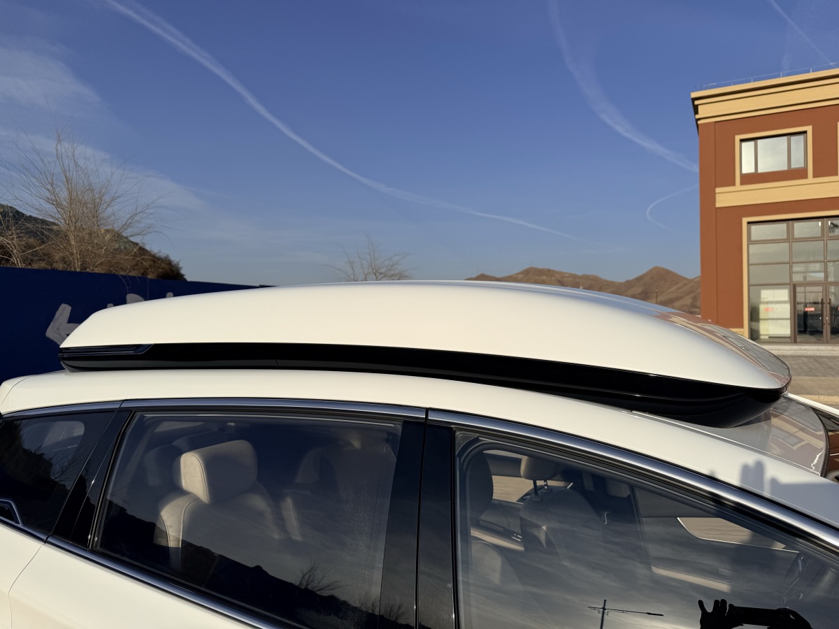 BYD Song MAX New Energy 2023 car image #15