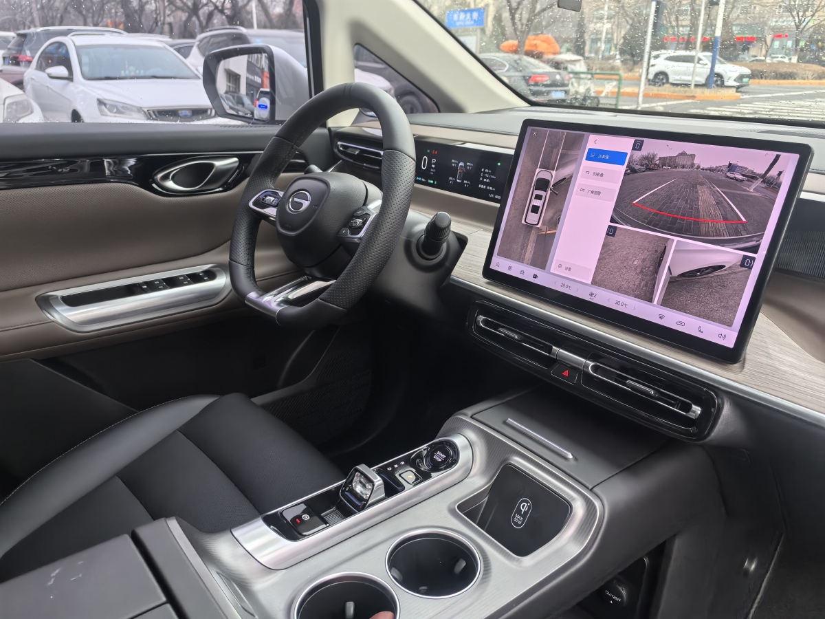 GAC Trumpchi E8 2025 car image #15