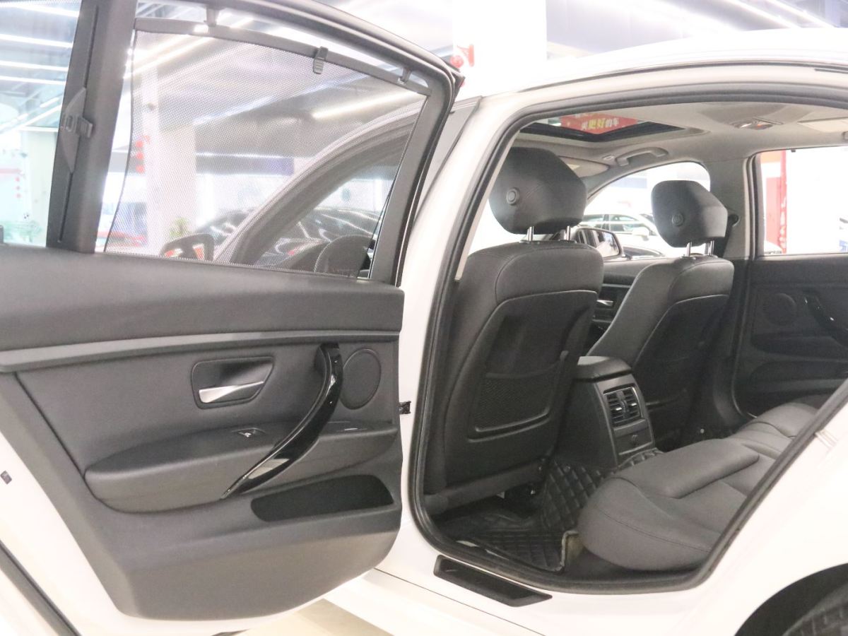 BMW 3 Series 2016 #15 BMW 3 Series 2016 car image #15