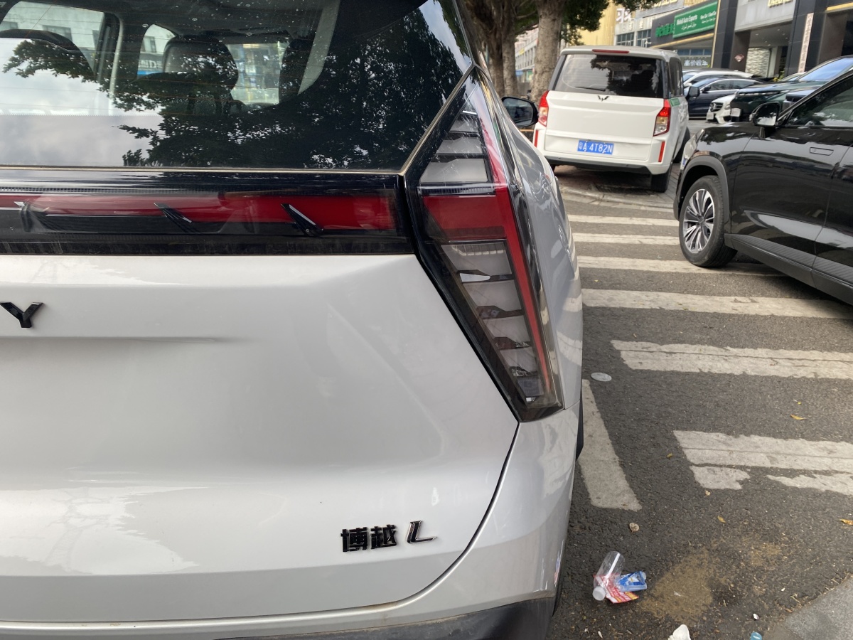 GEELY Boyue L 2024 car image #15