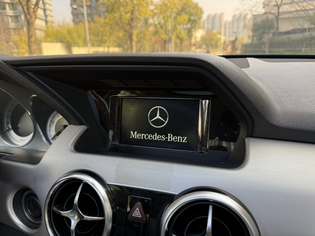 Mercedes-Benz GLK Class 2014 car image #15