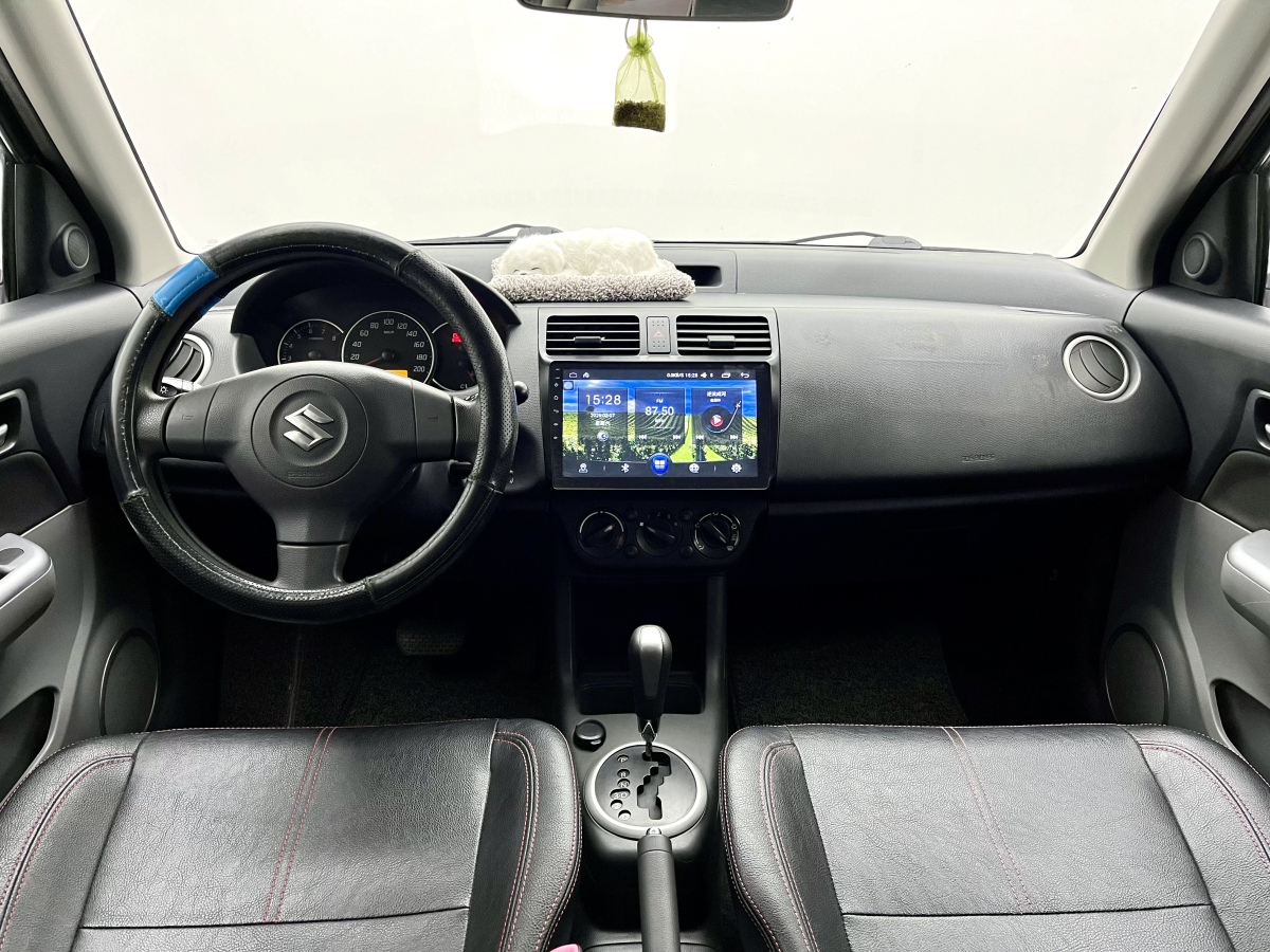 Suzuki Swift 2016 car image #15