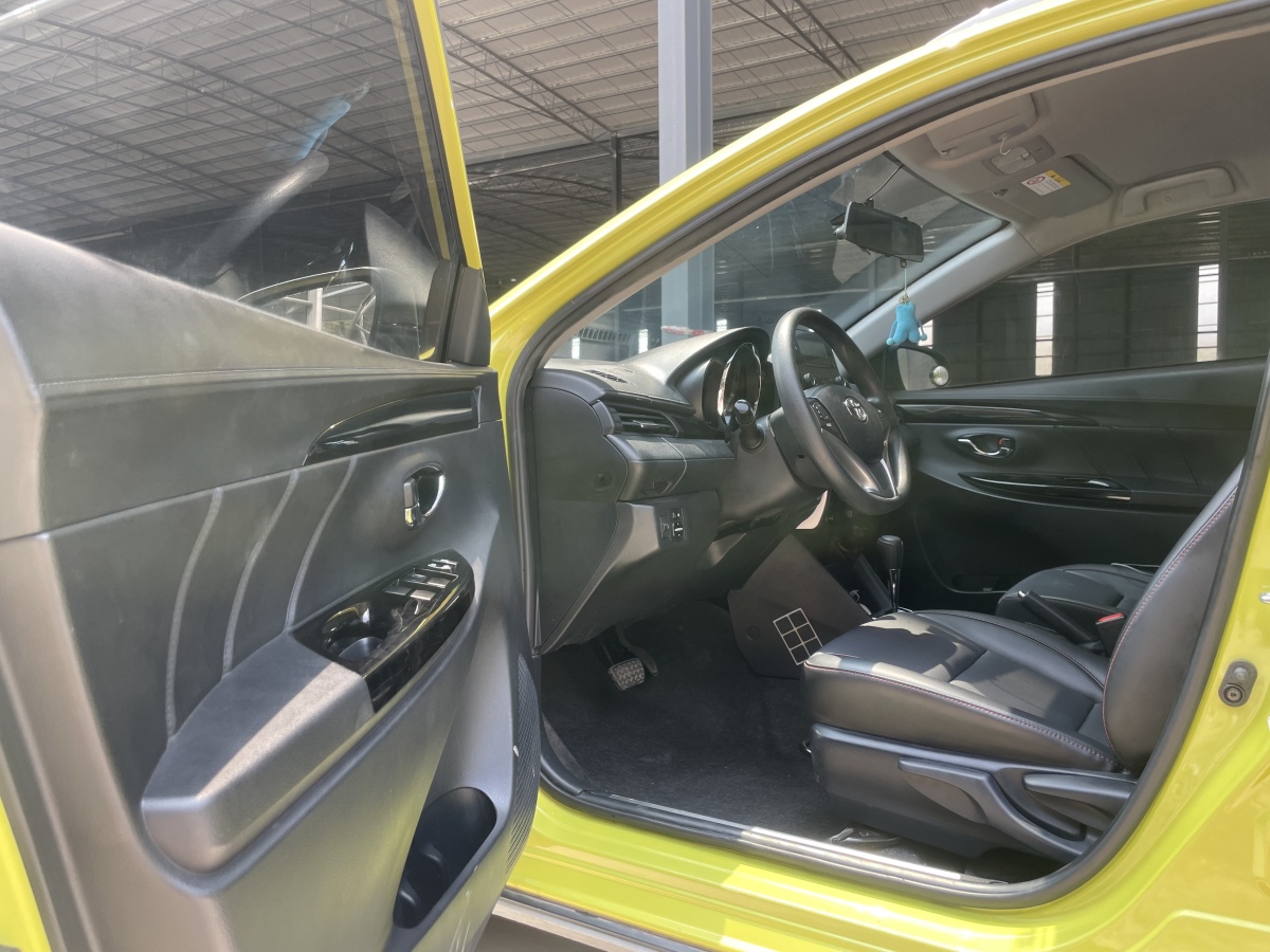 Toyota Yaris L Zhixuan 2022 immagine di auto #15