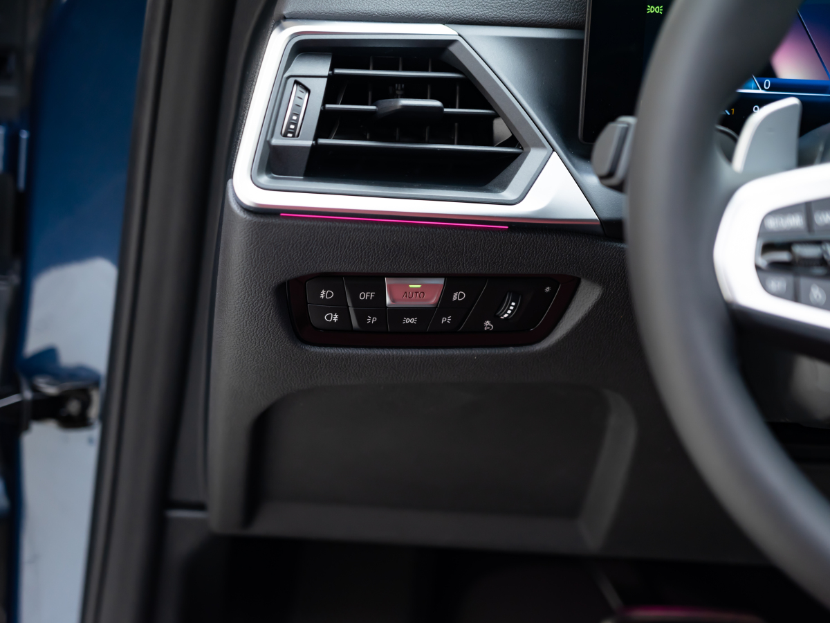 BMW 4 Series 2024 car image #15