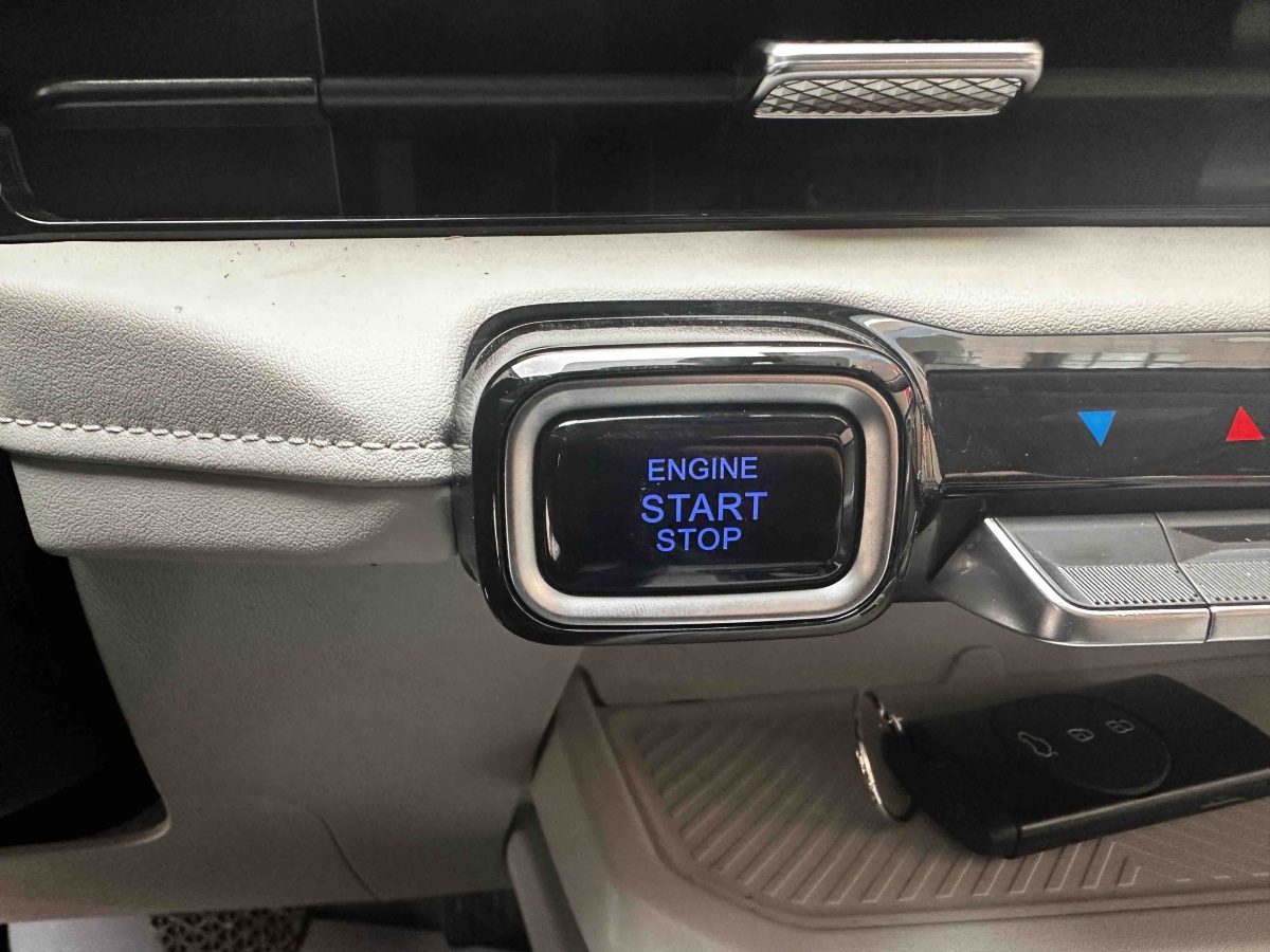 Chery Tiggo 3x 2024 #15 Chery Tiggo 3x 2024 car image #15