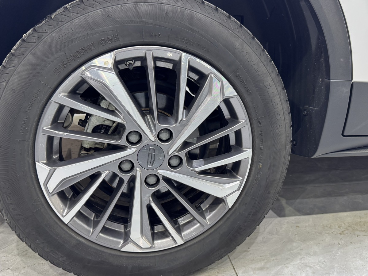 GEELY Coolray 2021 #15 GEELY Coolray 2021 car image #15