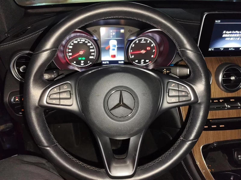 Mercedes-Benz GLC Coupe AMG 2019 image de voiture #15