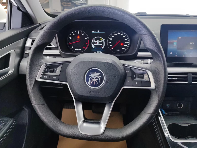 BYD Qin 2020 #15 BYD Qin 2020 car image #15