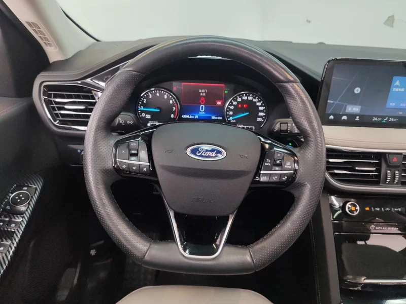 Ford Escape 2022 immagine di auto #15