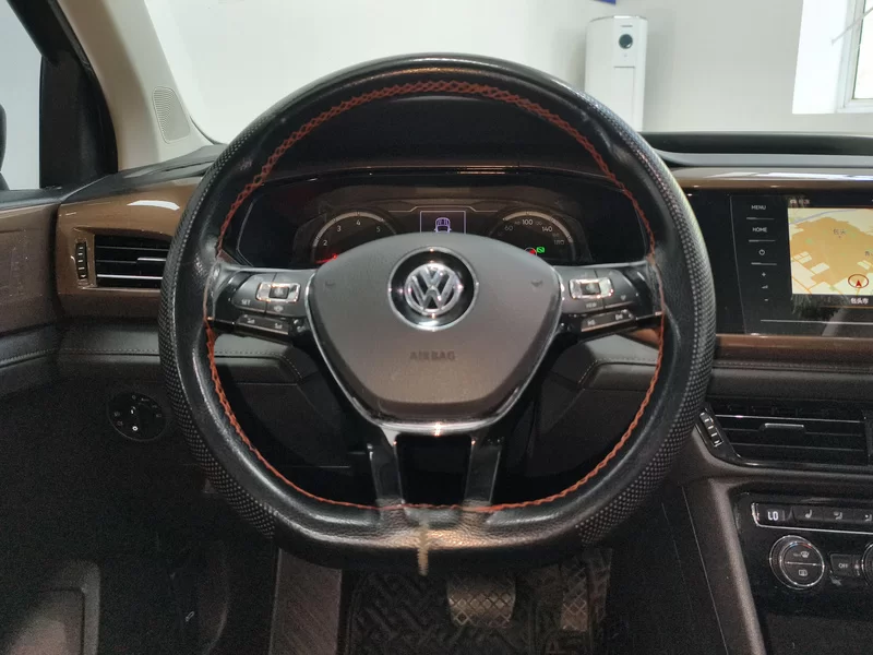 Volkswagen Tharu 2019 #15 Volkswagen Tharu 2019 car image #15