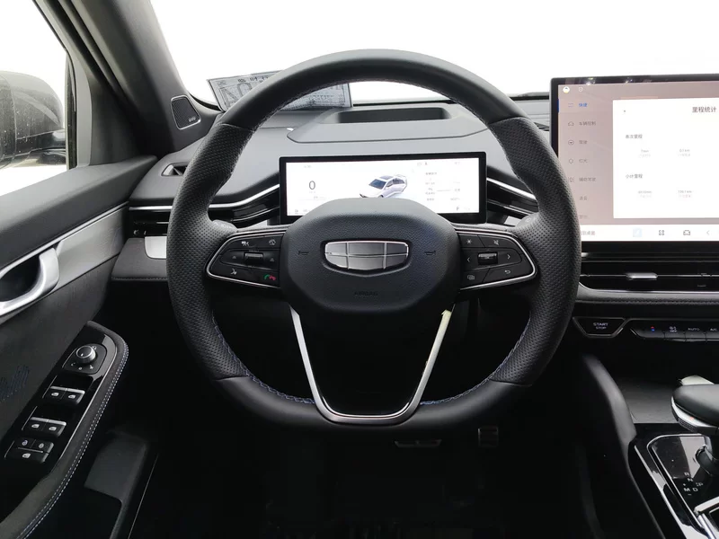 GEELY PrefaceL 2025 car image #15