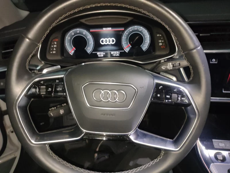 Audi A7L 2023 car image #15