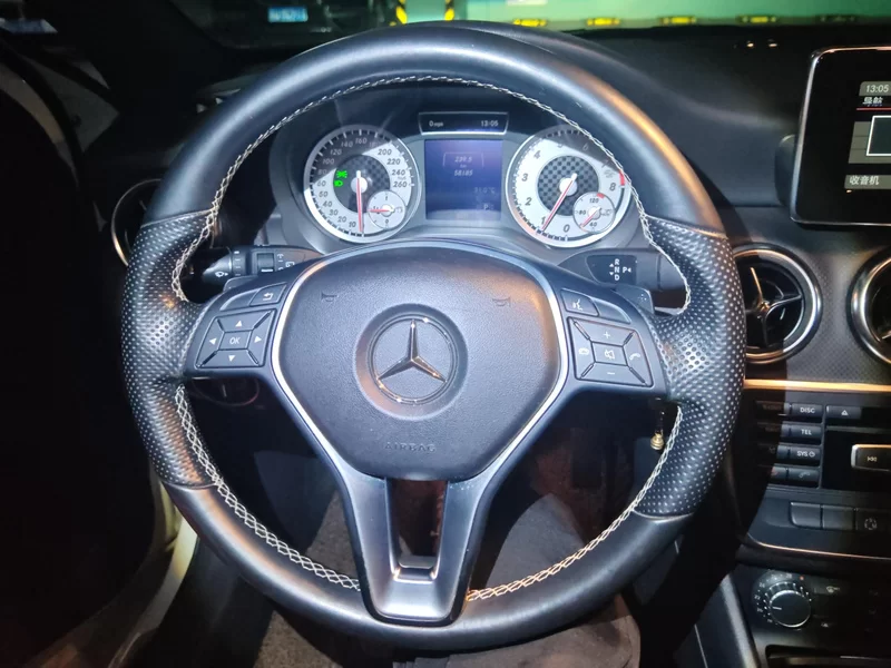 Mercedes-Benz A Class (Imported) 2014 #15 Mercedes-Benz A Class (Imported) 2014 car image #15