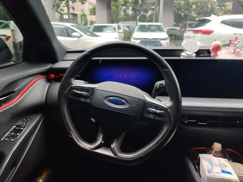 Ford Evos 2022 car image #15