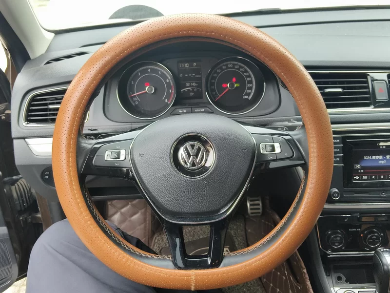 Volkswagen Cross Lavida 2017 immagine di auto #15