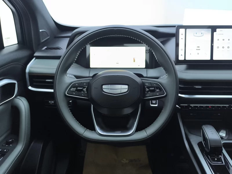 GEELY Okavango 2023 car image #15