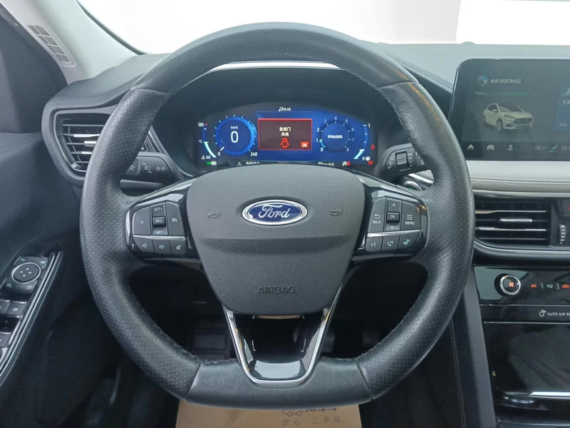 Ford Escape 2020 immagine di auto #15