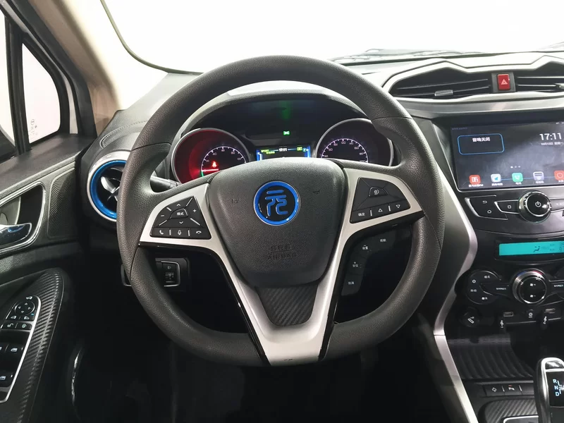 BYD Yuan New Energy 2018 car image #15