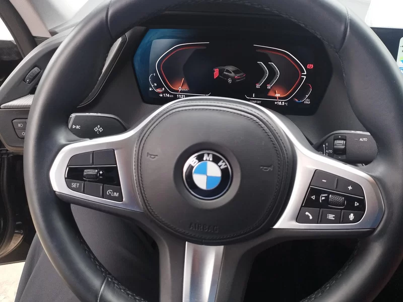 BMW 2 Series (Imported) 2023 #15 BMW 2 Series (Imported) 2023 car image #15