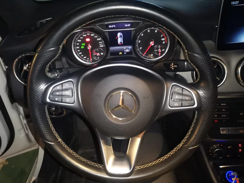 Mercedes-Benz CLA Class (Imported) 2018 #15 Mercedes-Benz CLA Class (Imported) 2018 immagine di auto #15